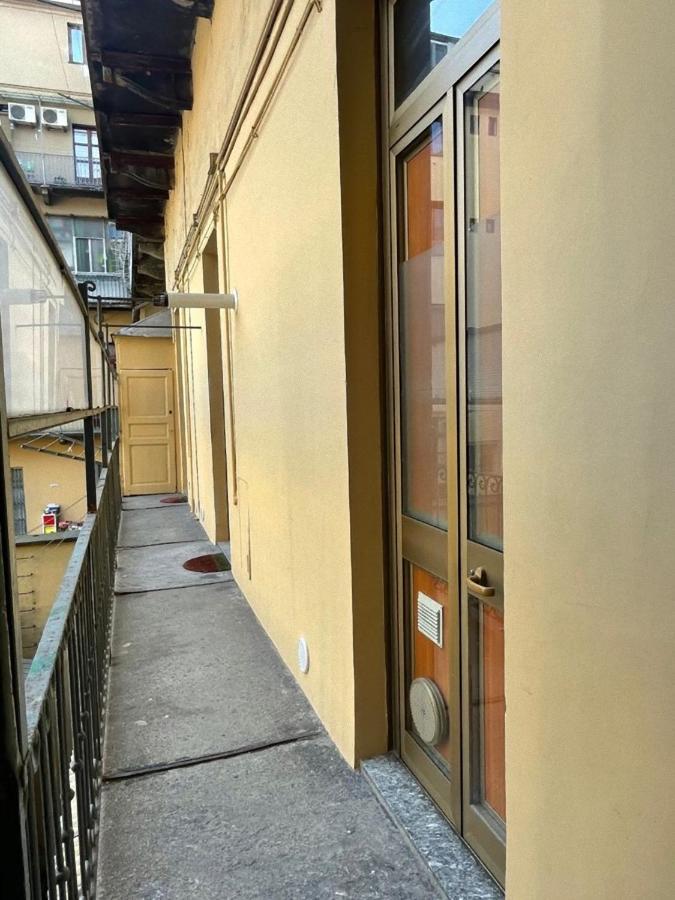 Centralissimo Appartamento Su Due Livelli 1 Торино Екстериор снимка